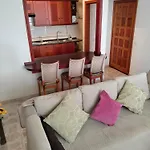 Apartament Huertas *